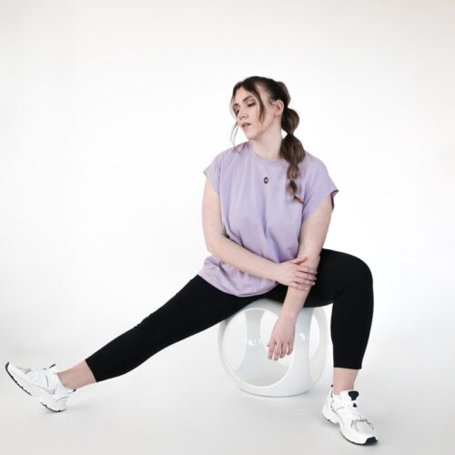 Plus size t-shirt from jersey in lavender colour in the movement